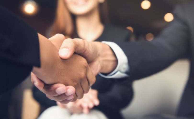 البروتوكول و فنون التشريفات و الإتيكيت